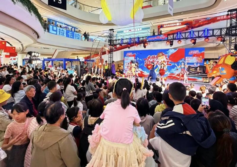 国庆消费市场“热气腾腾”  | 新乡高新区促消费活动多点开花